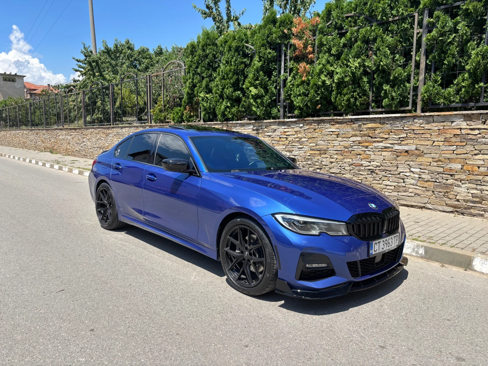 BMW 330 M-Pack, 360, Lasser, Adaptive, Harman Kardon Full, снимка 8 - Автомобили и джипове - 55176556