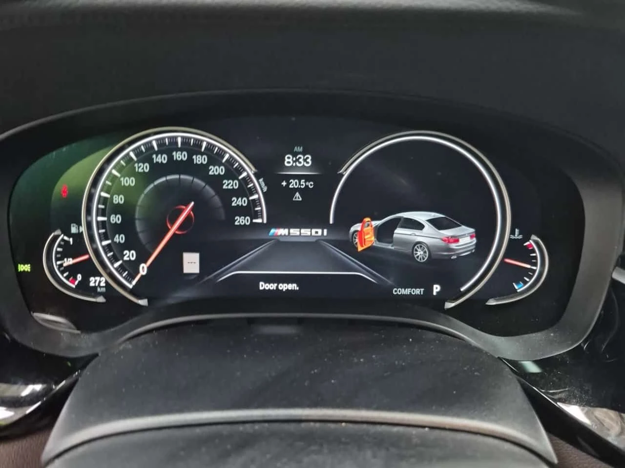BMW 550 * XDRIVE * CARFAX * ДИСТРОНИК * ОБДУХВАНЕ * , снимка 9 - Автомобили и джипове - 55229618