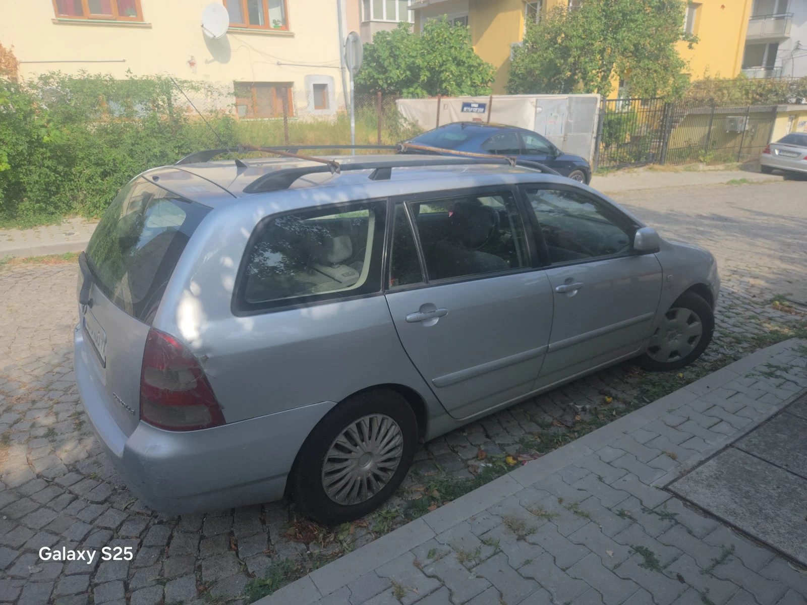 Toyota Corolla Комби, снимка 4 - Автомобили и джипове - 55852637