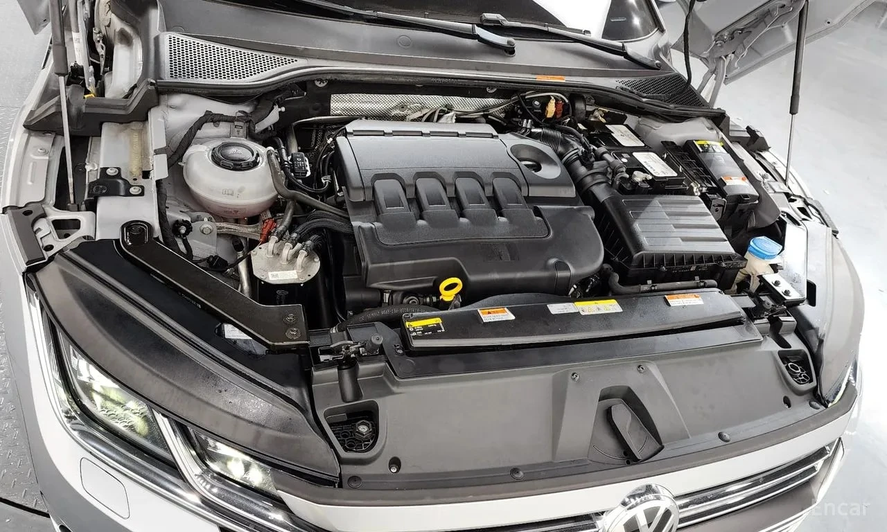 VW Arteon  R LIINE 4Motion / СЕРТИФИКАТ ЗА ОТЛИЧНО КАЧЕСТВО , снимка 6 - Автомобили и джипове - 55924861