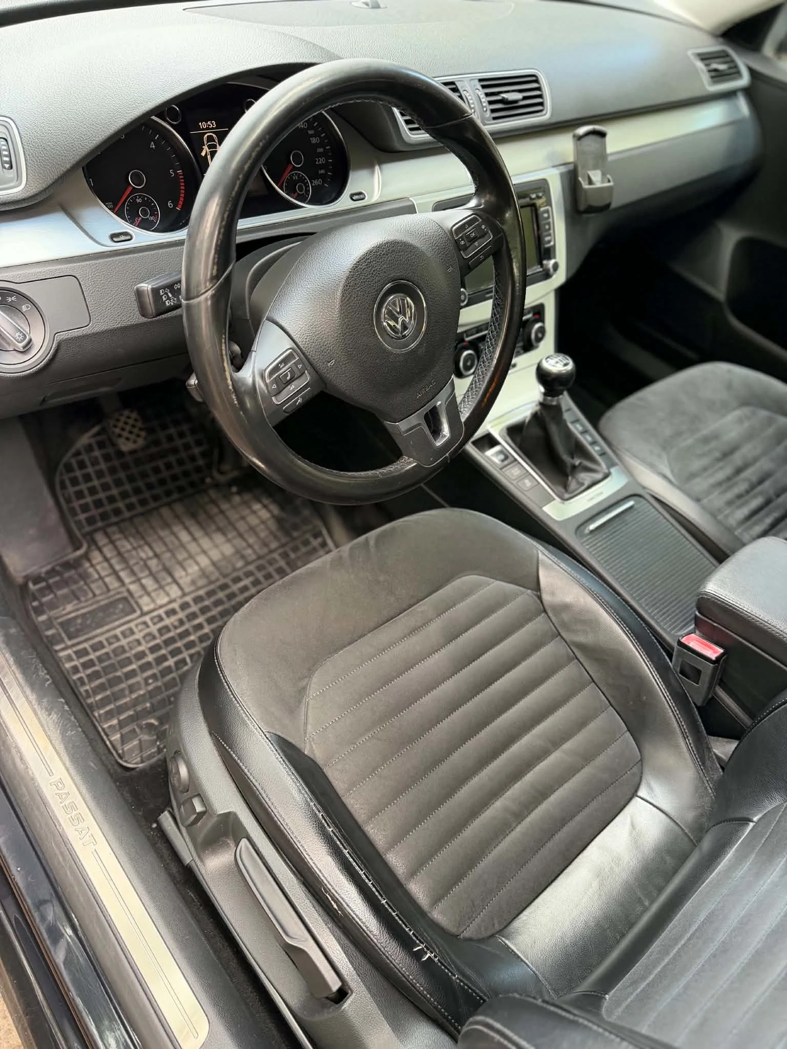 VW Passat Highline, снимка 15 - Автомобили и джипове - 56247350