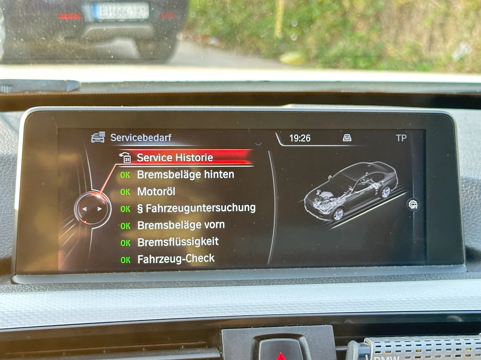 BMW 320, снимка 12 - Автомобили и джипове - 56437290