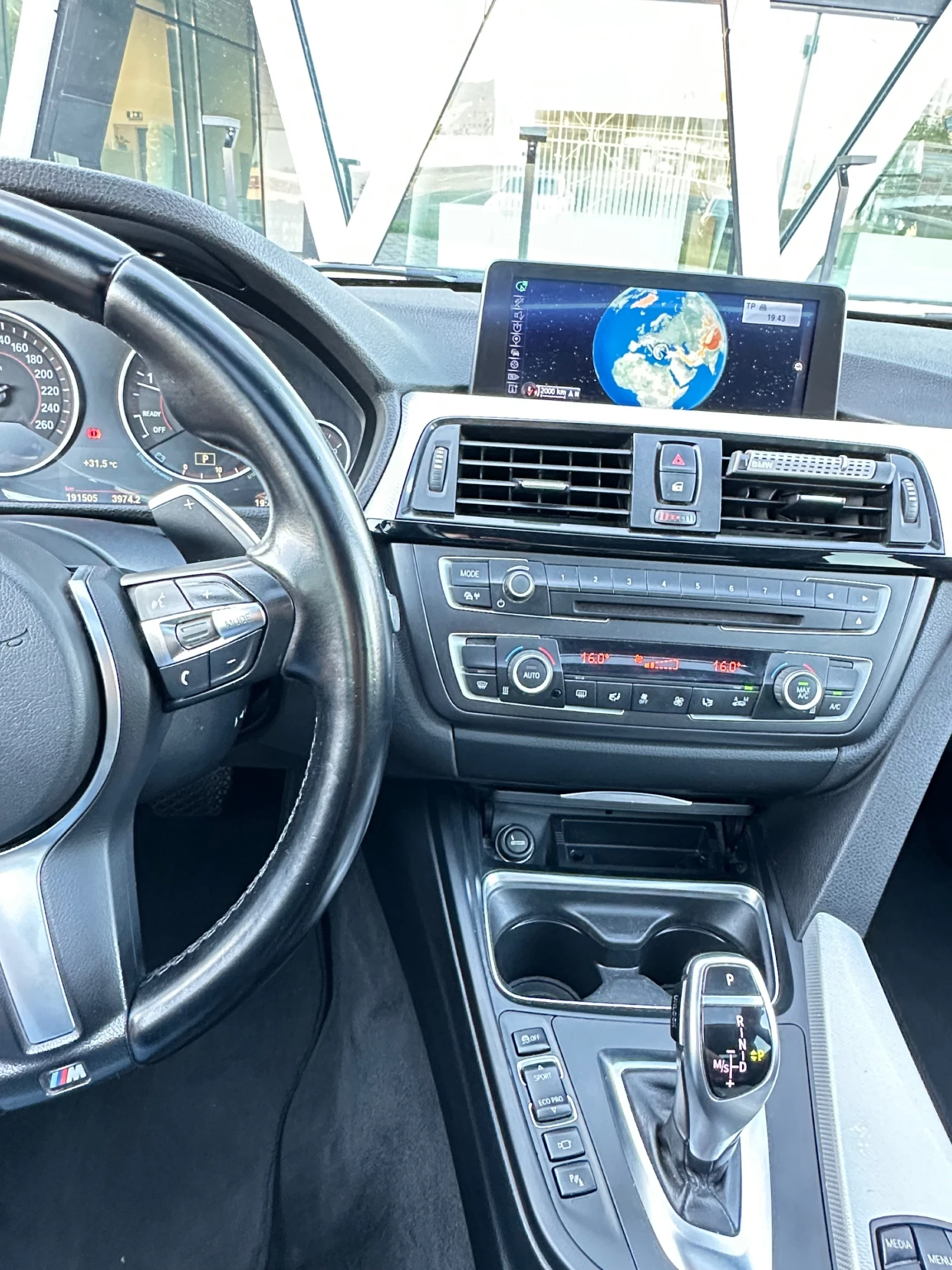 BMW 320, снимка 7 - Автомобили и джипове - 56437290
