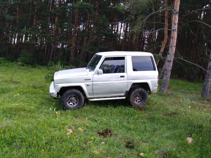 Daihatsu Rocky, снимка 7 - Автомобили и джипове - 51946586