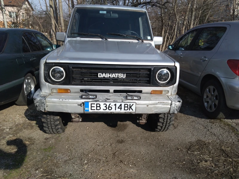 Daihatsu Rocky, снимка 11 - Автомобили и джипове - 51946586