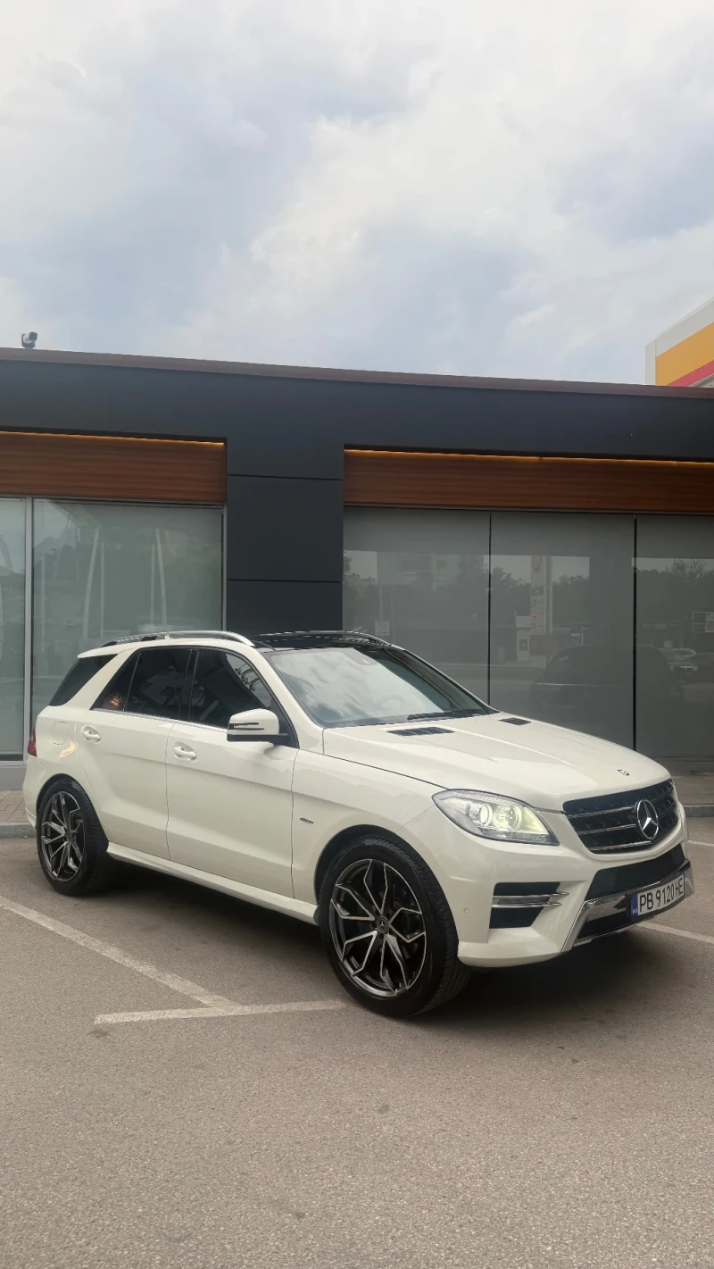 Mercedes-Benz ML 350 BlueTEC 4MATIC, снимка 3 - Автомобили и джипове - 52352932