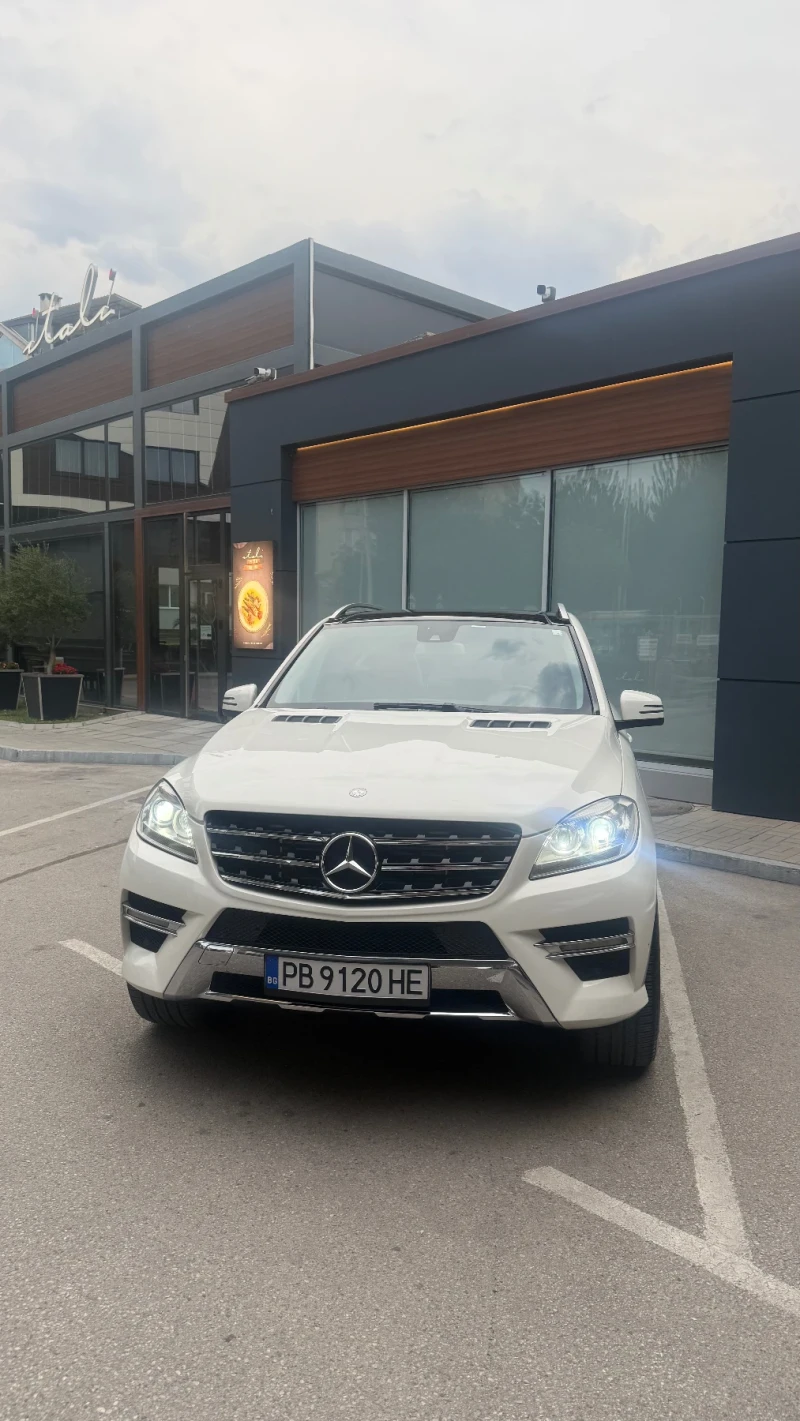Mercedes-Benz ML 350 BlueTEC 4MATIC, снимка 2 - Автомобили и джипове - 52352932