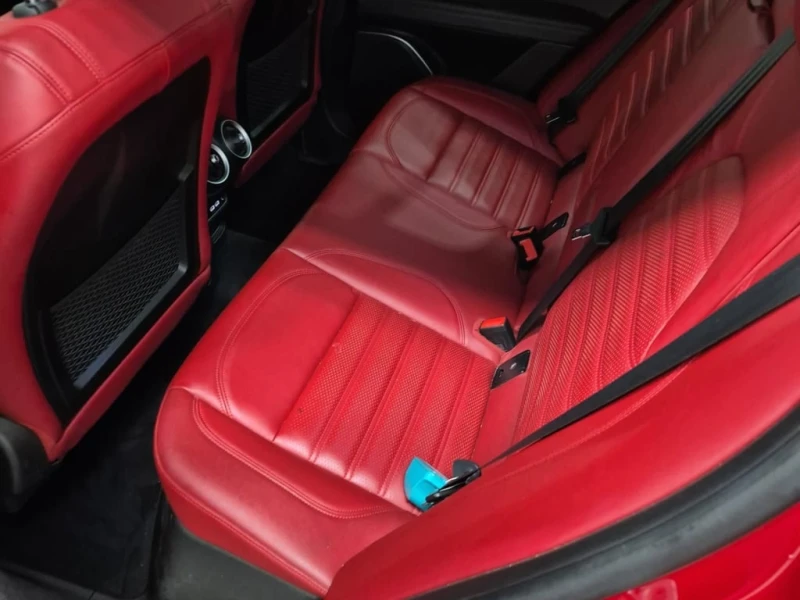 Alfa Romeo Stelvio * VELOCE * CARFAX * ЦЕНА ДО БГ, снимка 12 - Автомобили и джипове - 53177079