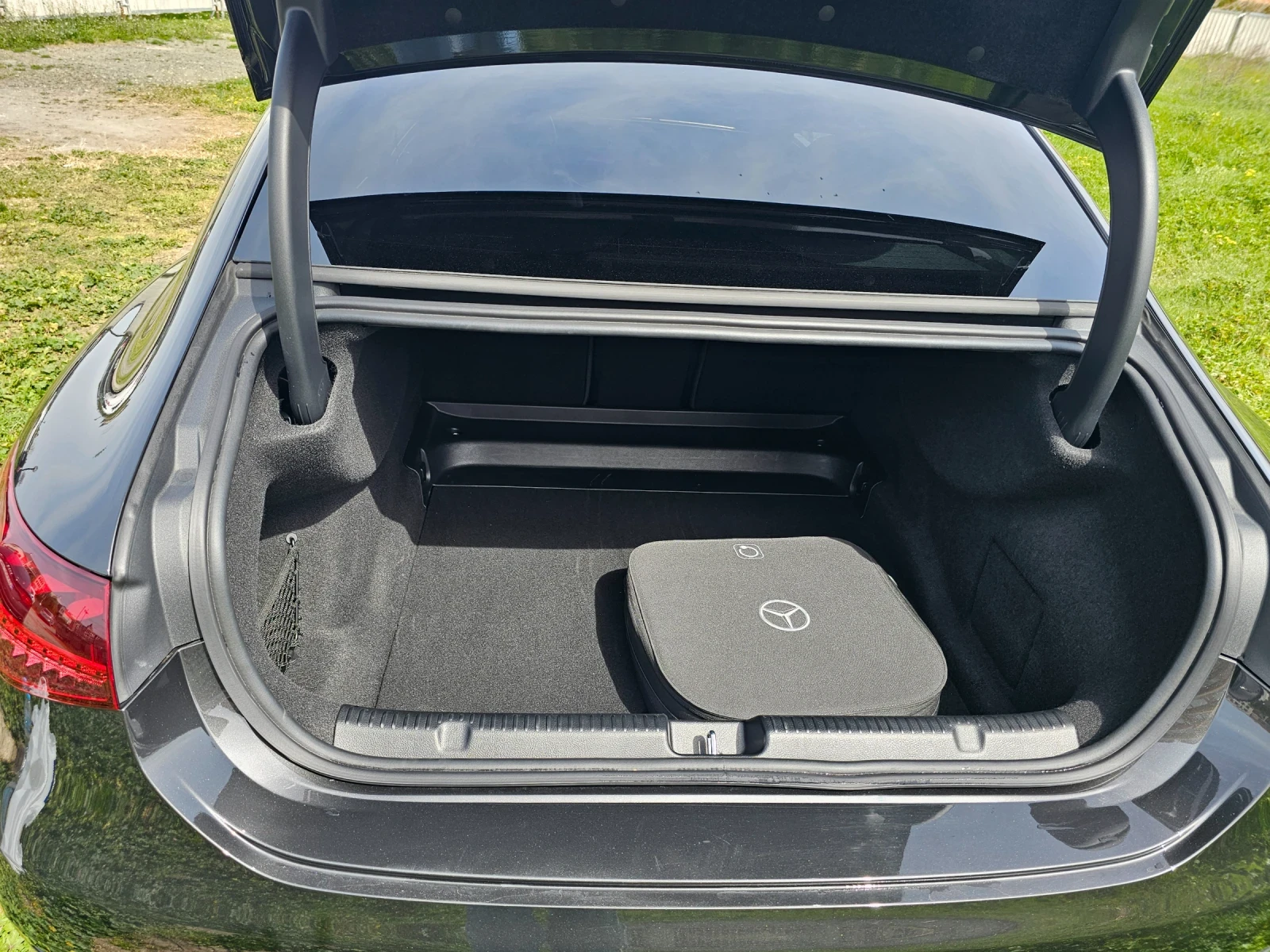 Mercedes-Benz EQE 300 AMG HYPER BURM DISTR GUARD KEYL W-PU - изображение 8