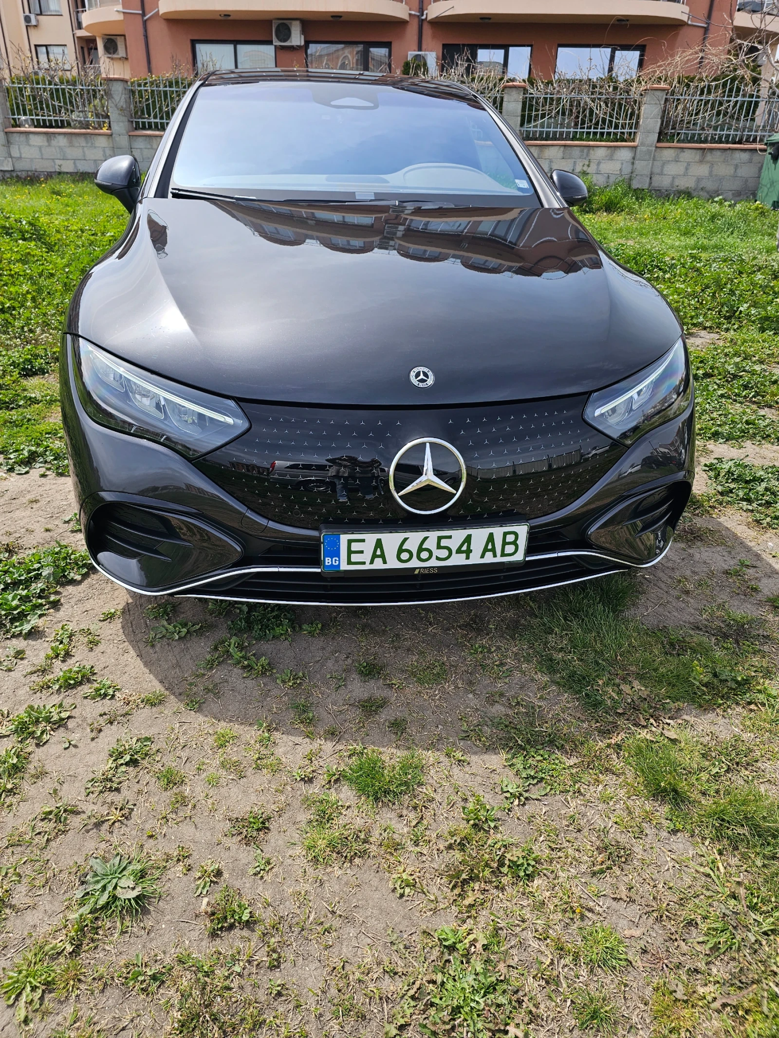 Mercedes-Benz EQE 300 AMG HYPER BURM DISTR GUARD KEYL W-PU - изображение 10