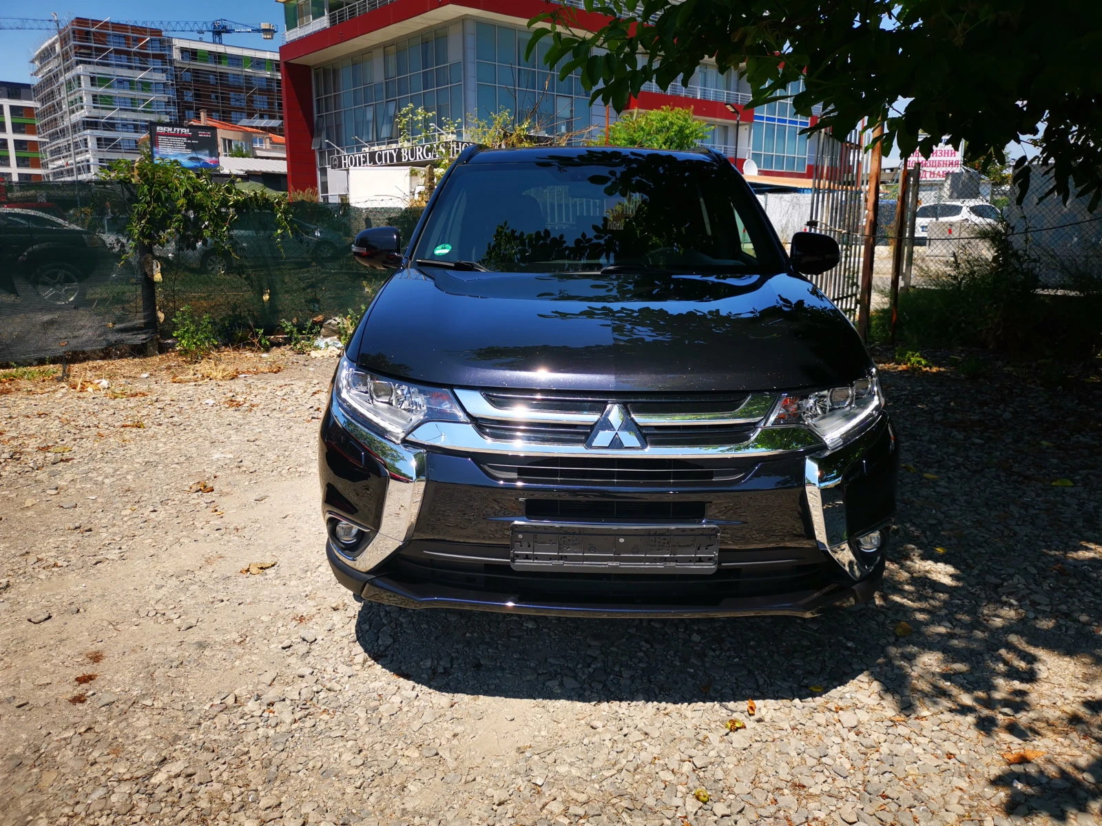 Mitsubishi Outlander 2.0i MIVEC EDITION+ /7места/360camera/Keyless - изображение 2
