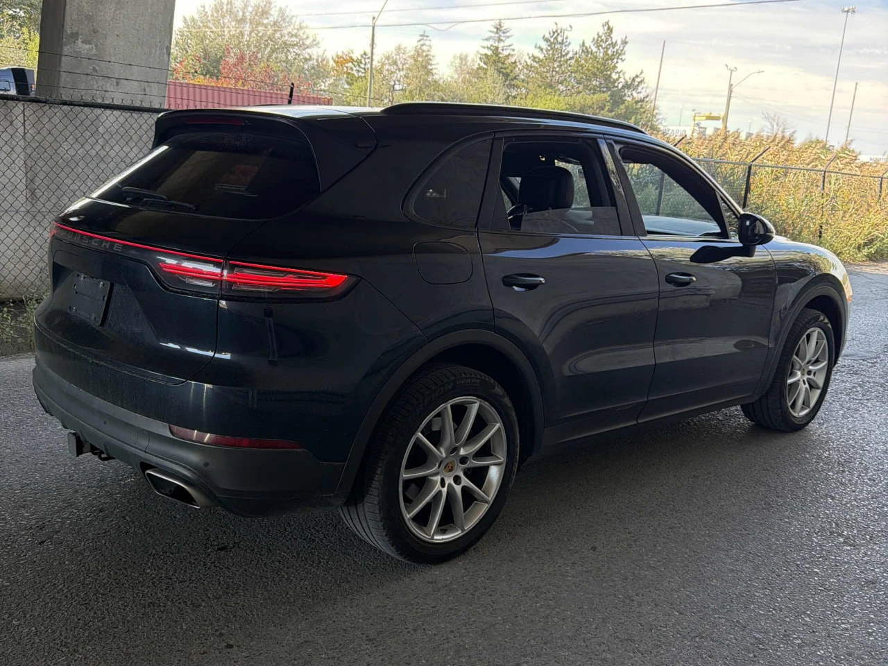 Porsche Cayenne * АВТО КРЕДИТ* ЦЕНА ДО БГ * СЕРВИЗНА ИСТОРИЯ *  - изображение 3