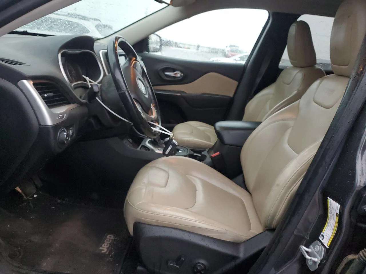 Jeep Cherokee Limited - изображение 7