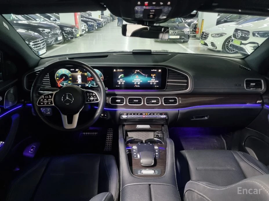 Mercedes-Benz GLE 400  - изображение 8