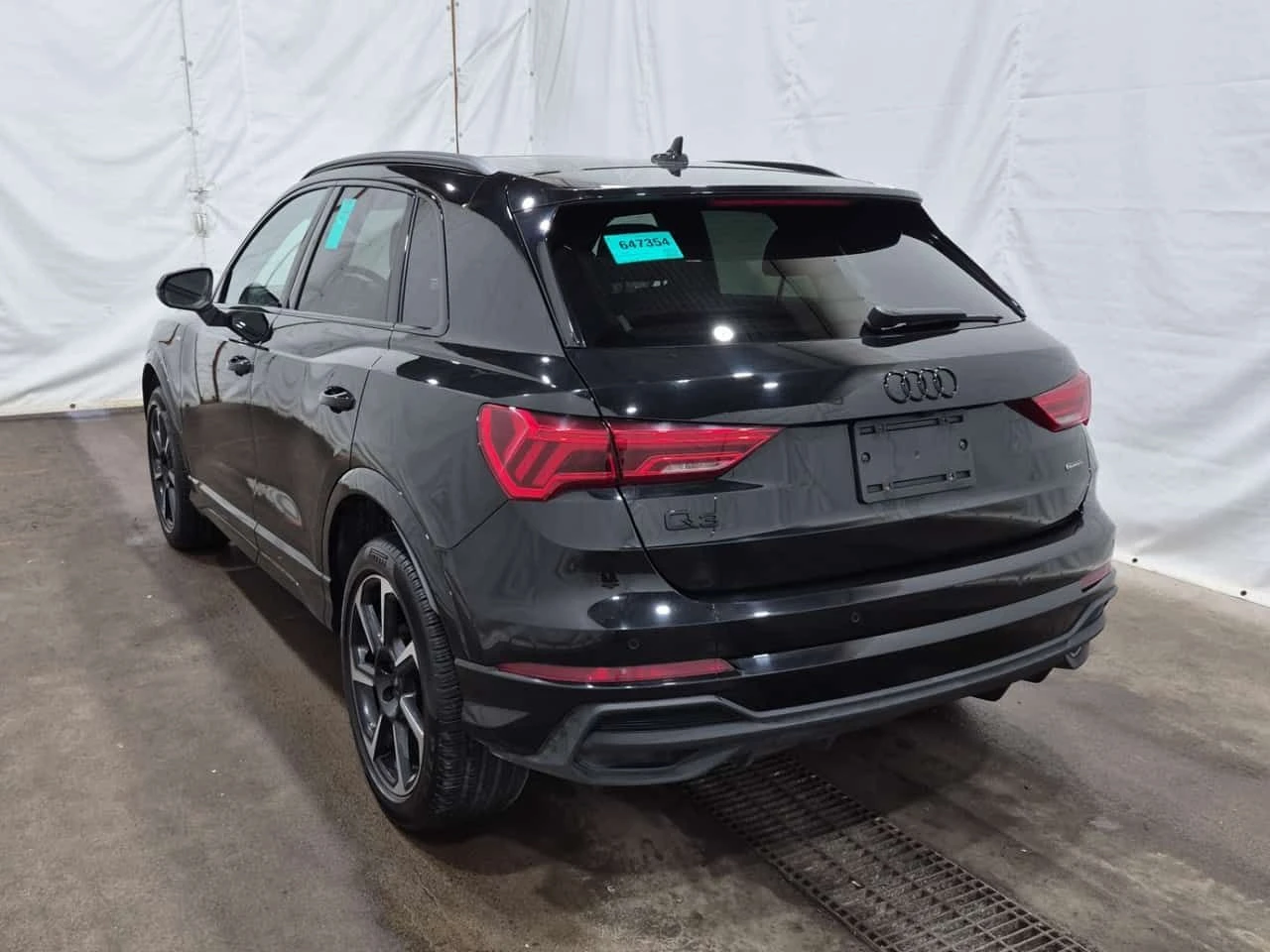 Audi Q3 Progressiv/ПАНОРАМА/ПОДГРЕВИ, снимка 6 - Автомобили и джипове - 54444943
