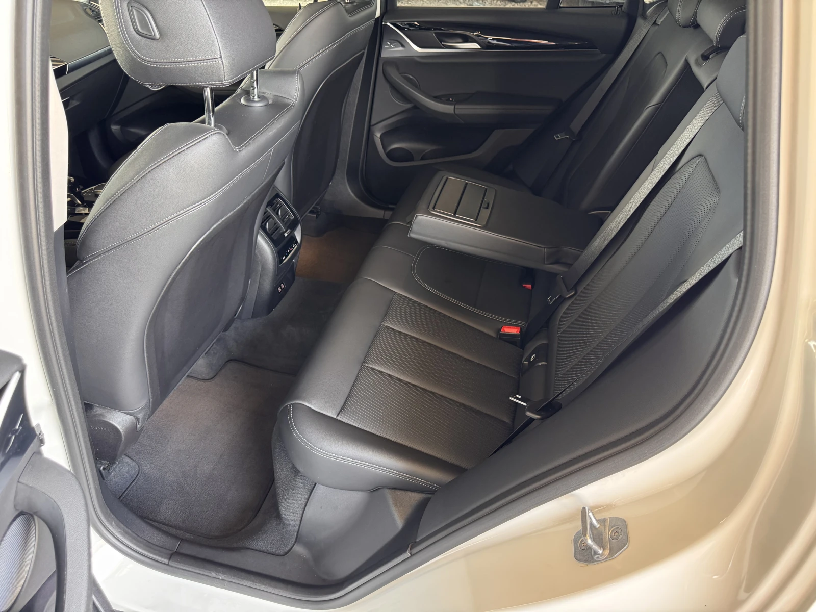 BMW X3 X Line/2.0i/184k.c./8��/xDrive | Mobile.bg � ����������� 10