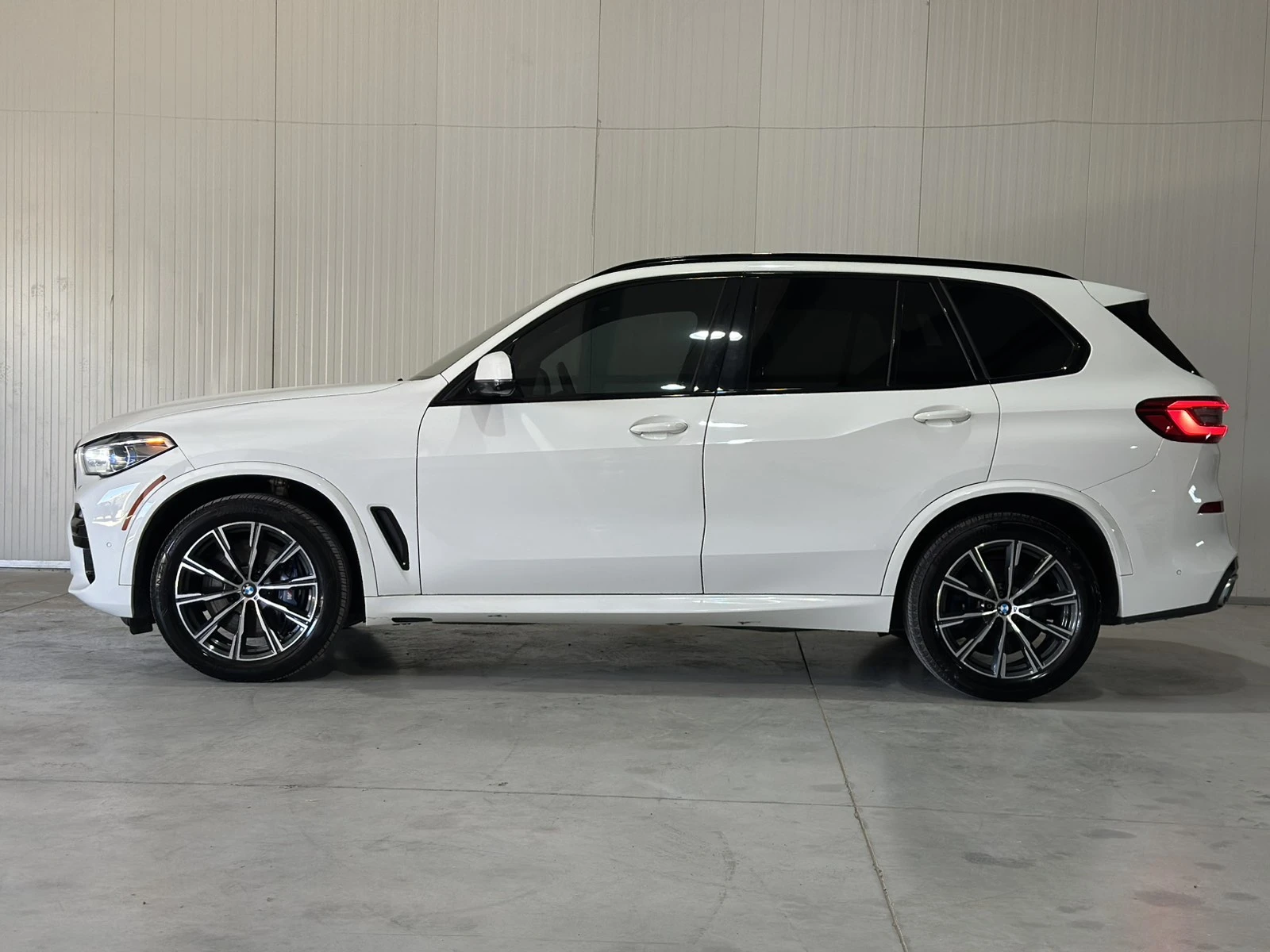 BMW X5 40i xDrive M Package, снимка 2 - Автомобили и джипове - 55724188