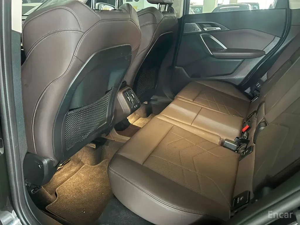 BMW X1 20i* HARMON* KARDON* ХЕДЪП* 360КАМЕРА* , снимка 15 - Автомобили и джипове - 56181663