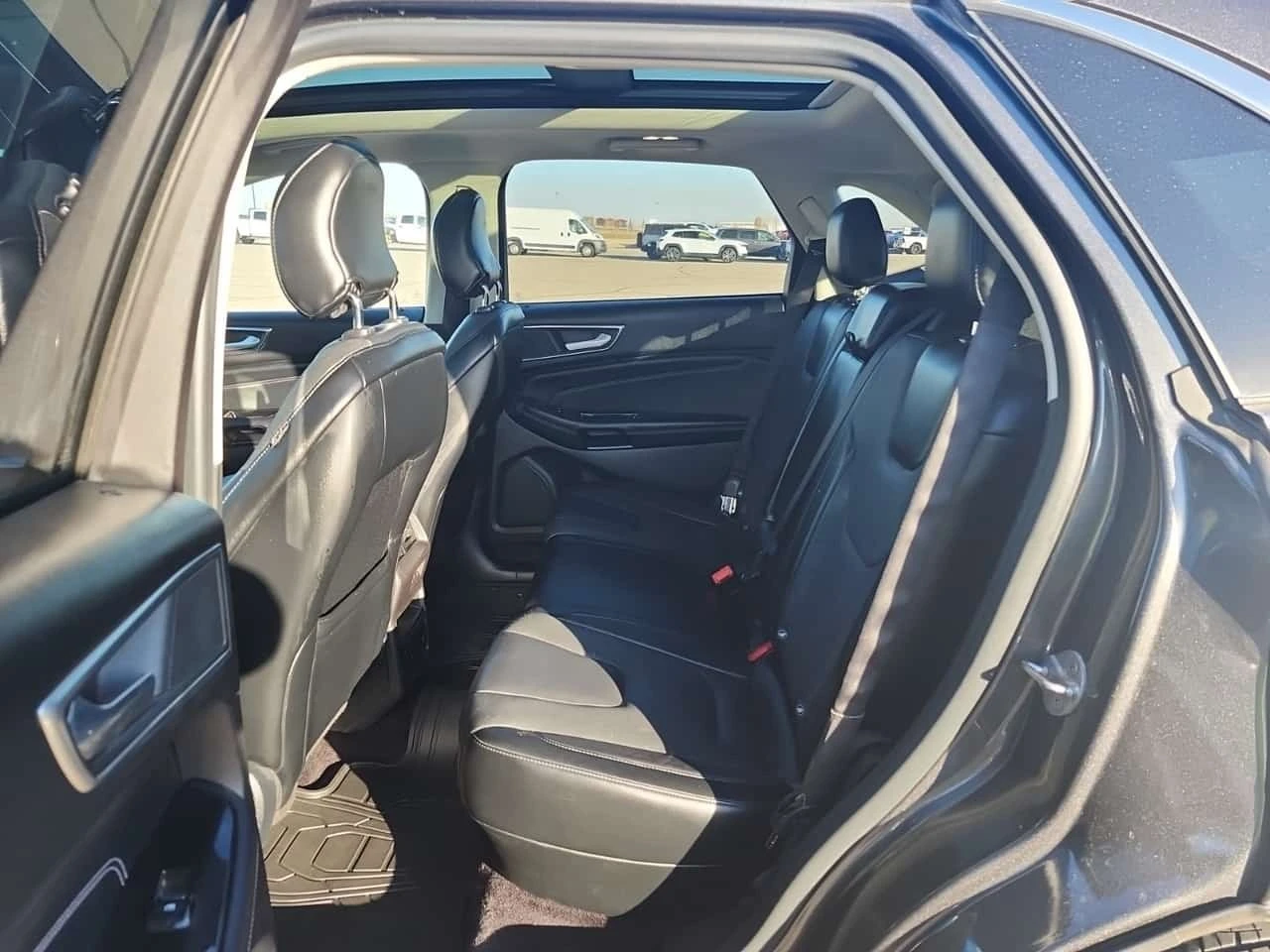 Ford Edge * 4dr Awd Titanium * CARFAX * , снимка 11 - Автомобили и джипове - 56621714