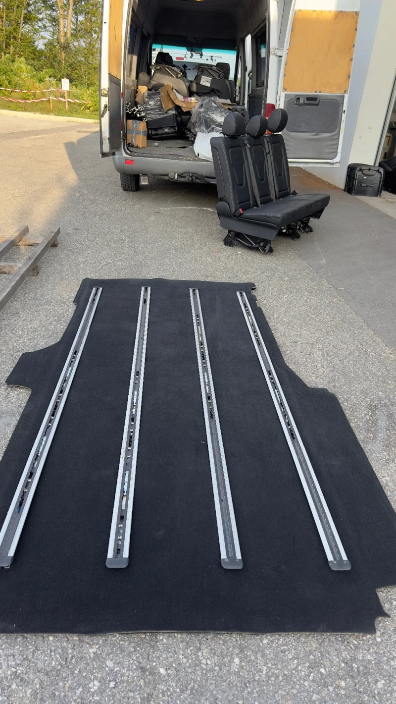 Mercedes-Benz V 250, снимка 2 - Бусове и автобуси - 52385879