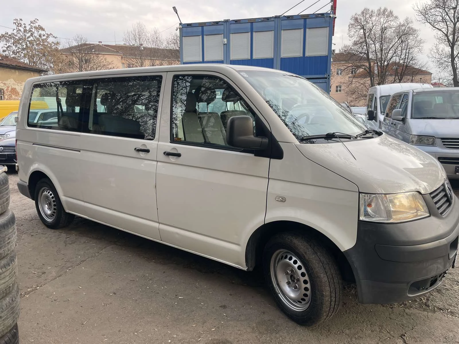 VW Transporter T5 - 1.9TDi - изображение 4