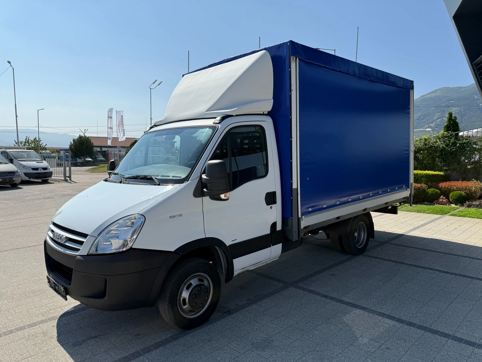 Iveco Daily 35C15 3.0HPI до 3.5т. 2-щори Климатроник - изображение 3