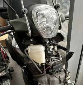 Piaggio Beverly 350 скутерът е на 13000 км !!!, снимка 6