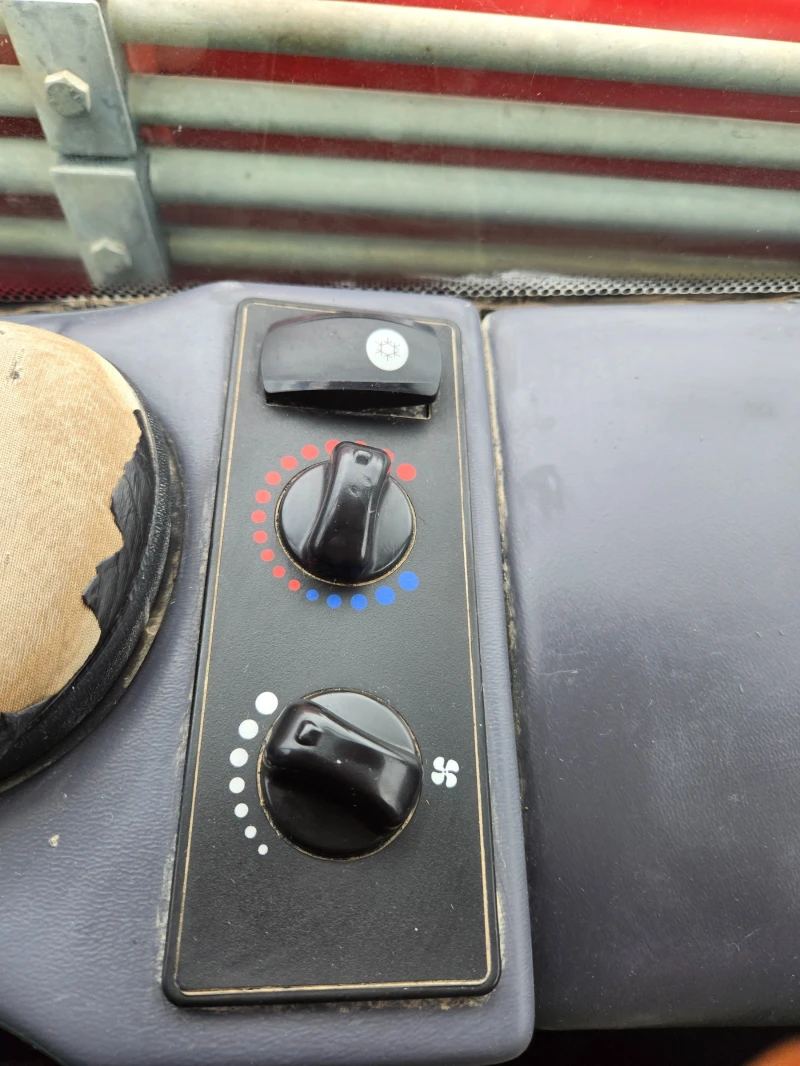 Телескопичен товарач Manitou MLT 742, снимка 15 - Селскостопанска техника - 52505398