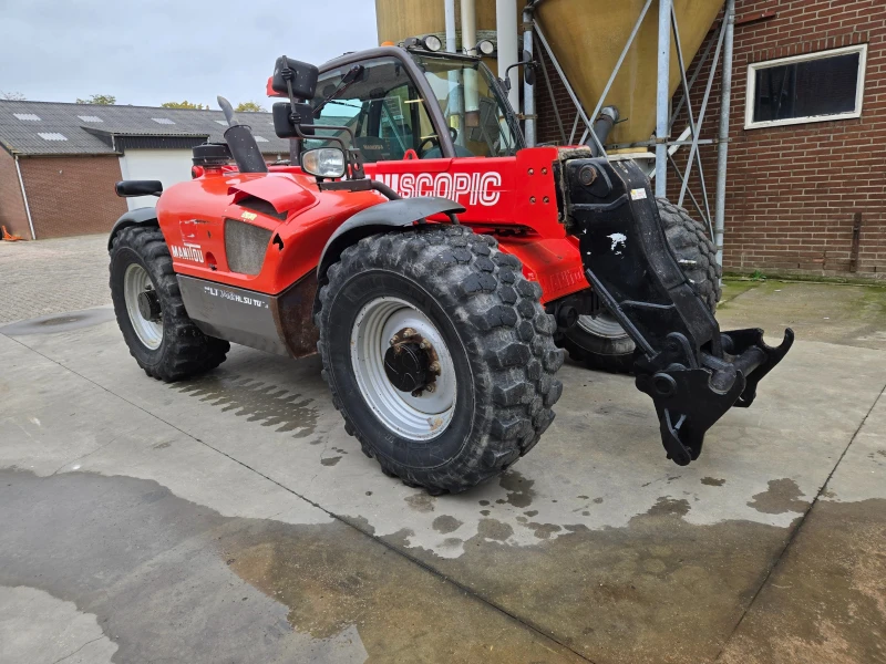 Телескопичен товарач Manitou MLT 742, снимка 17 - Селскостопанска техника - 52505398