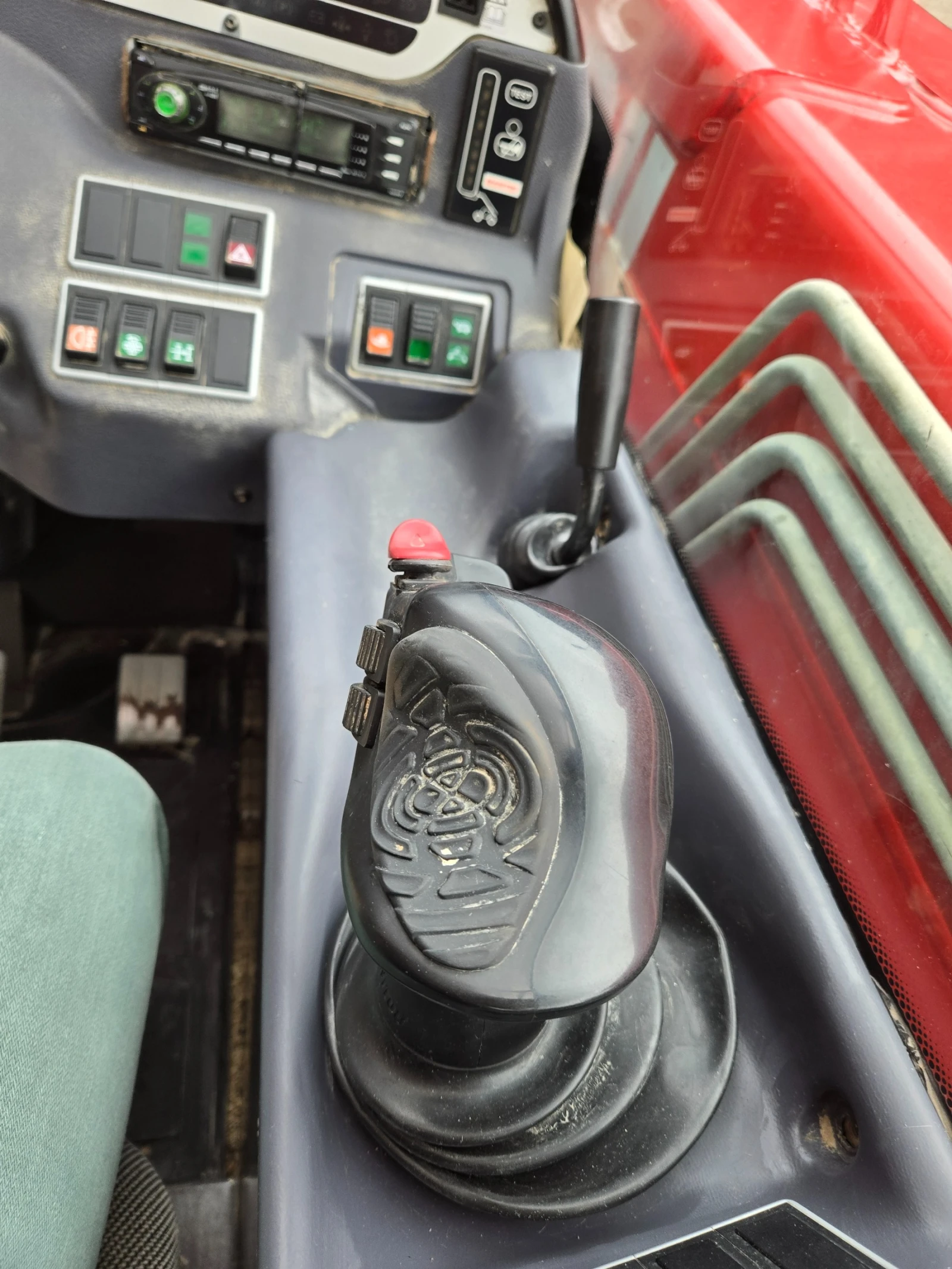   Manitou MLT 742 | Mobile.bg   12