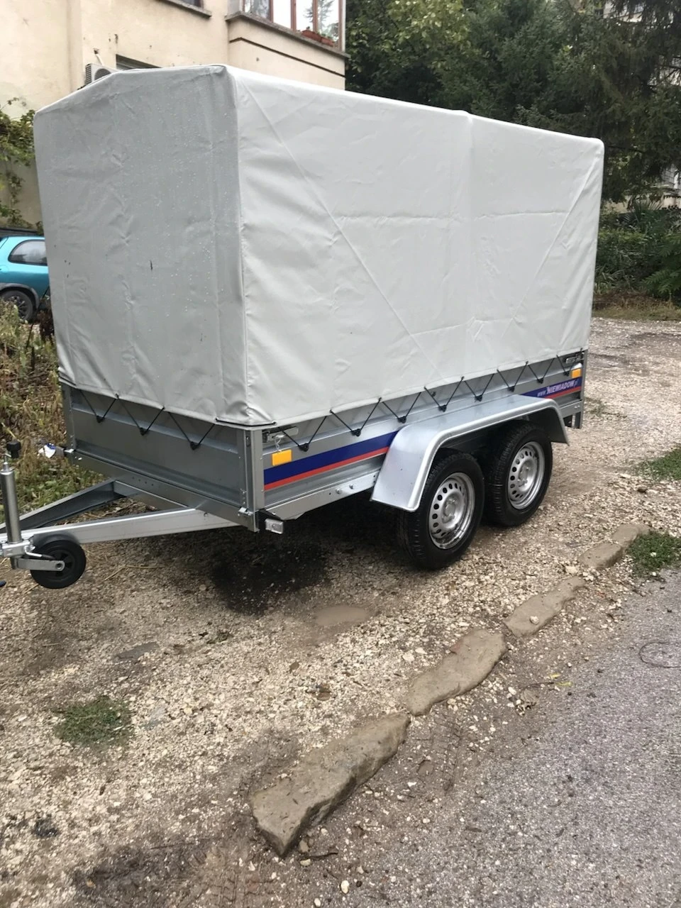   Agados Niewiadow | Mobile.bg   1