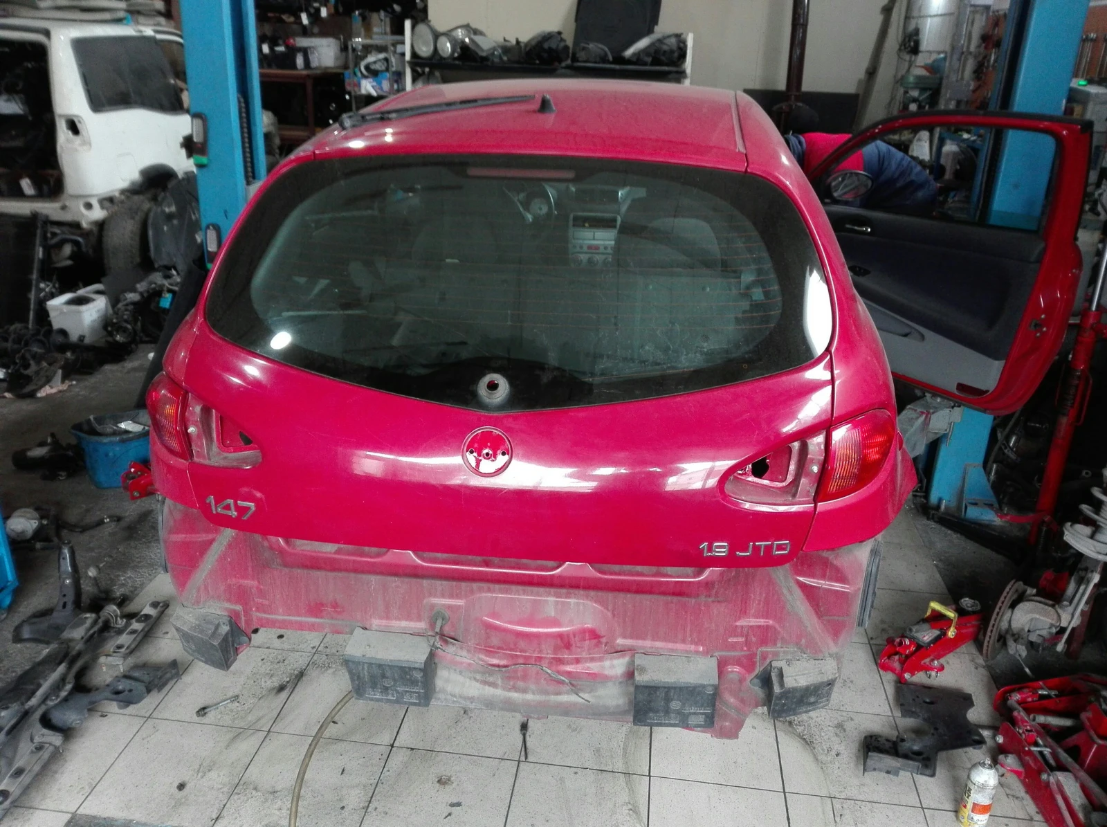 ����� ����� ���� ����� 147 ������ | Mobile.bg � ����������� 1