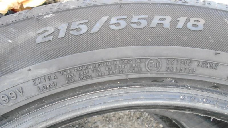 Гуми Летни 215/55R18, снимка 4 - Гуми и джанти - 22360465