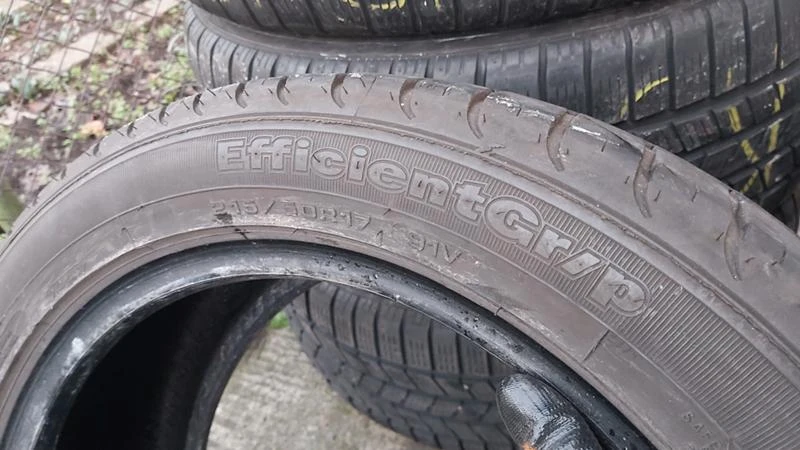 Гуми Летни 215/50R17, снимка 8 - Гуми и джанти - 27512622