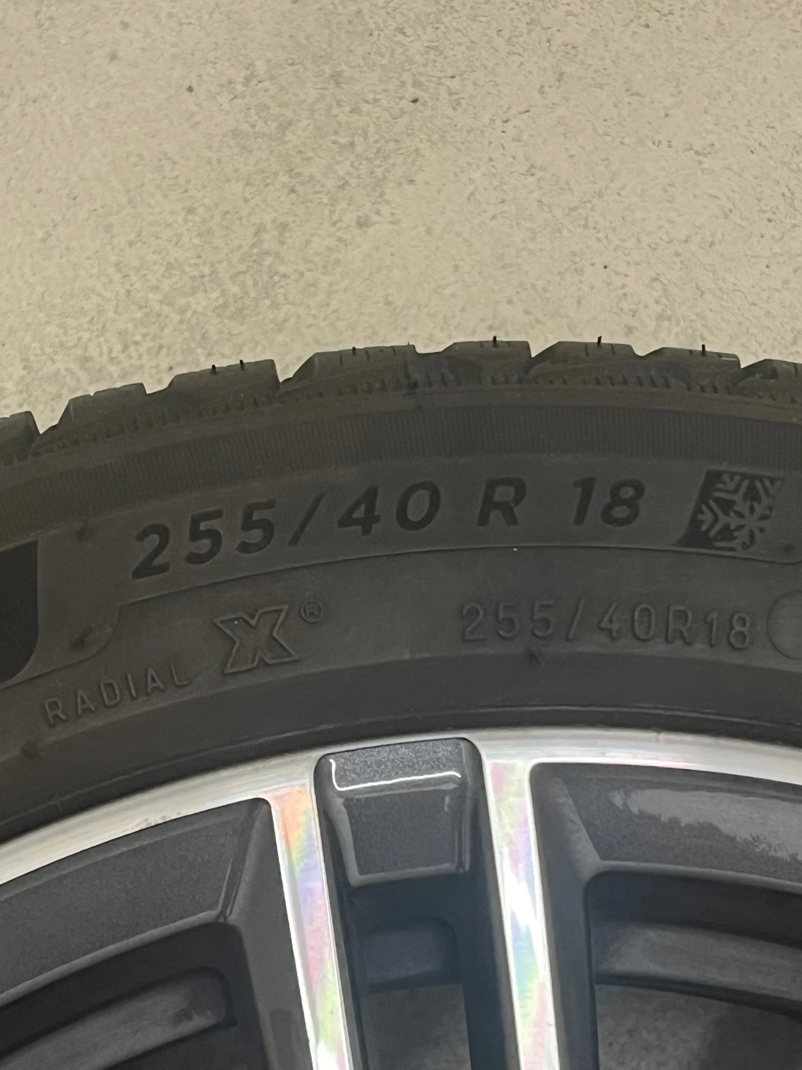 Гуми с джанти Michelin 225/40R18, снимка 5 - Гуми и джанти - 54999653
