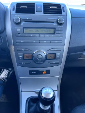 Toyota Corolla 2.0 D4-D 126 KEYLESS , снимка 14