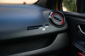 Renault Clio RS - 10800 € / 21122.96 лв. - 81098781 8