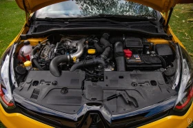 Renault Clio RS - 10800 € / 21122.96 лв. - 81098781 17