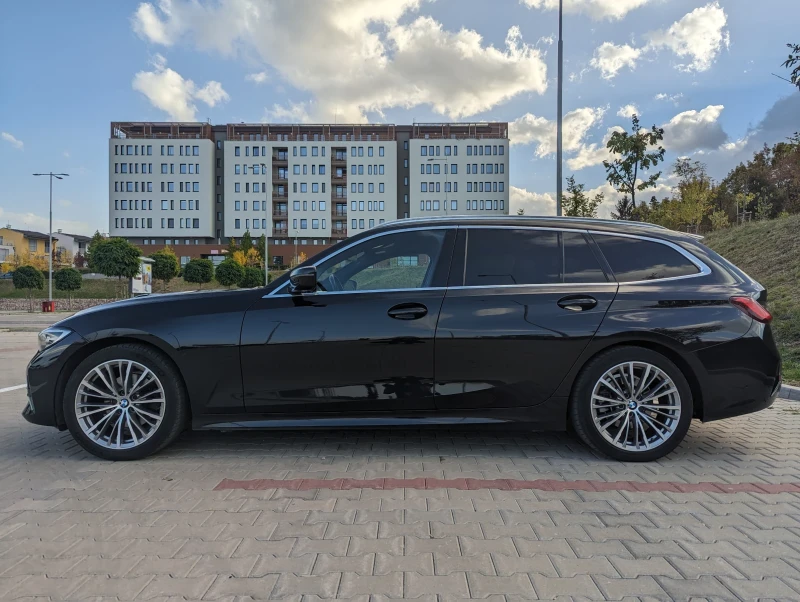 BMW 320 D Luxury Line, снимка 7 - Автомобили и джипове - 49136462