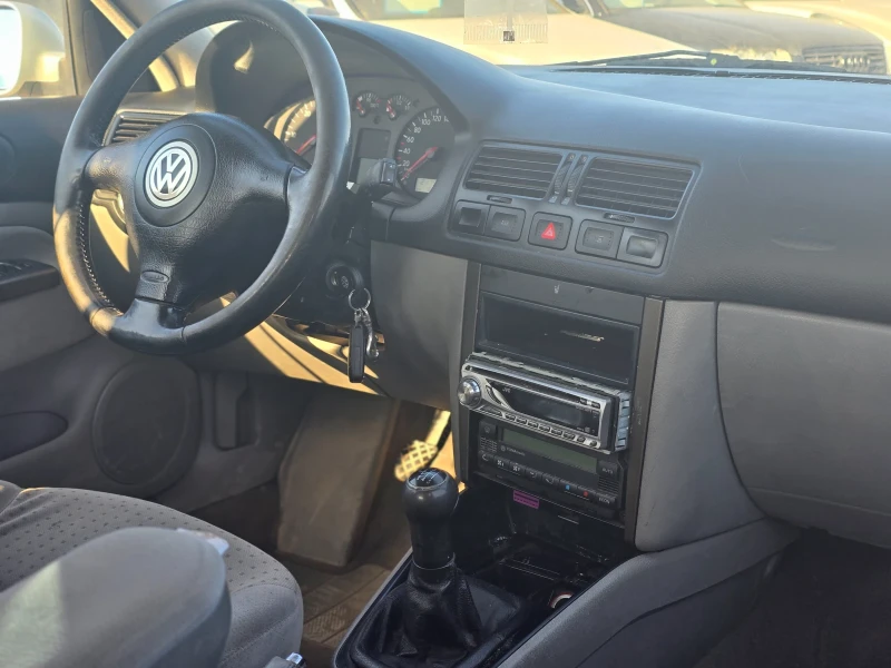 VW Bora 1.9 TDI 116, снимка 9 - Автомобили и джипове - 48863884