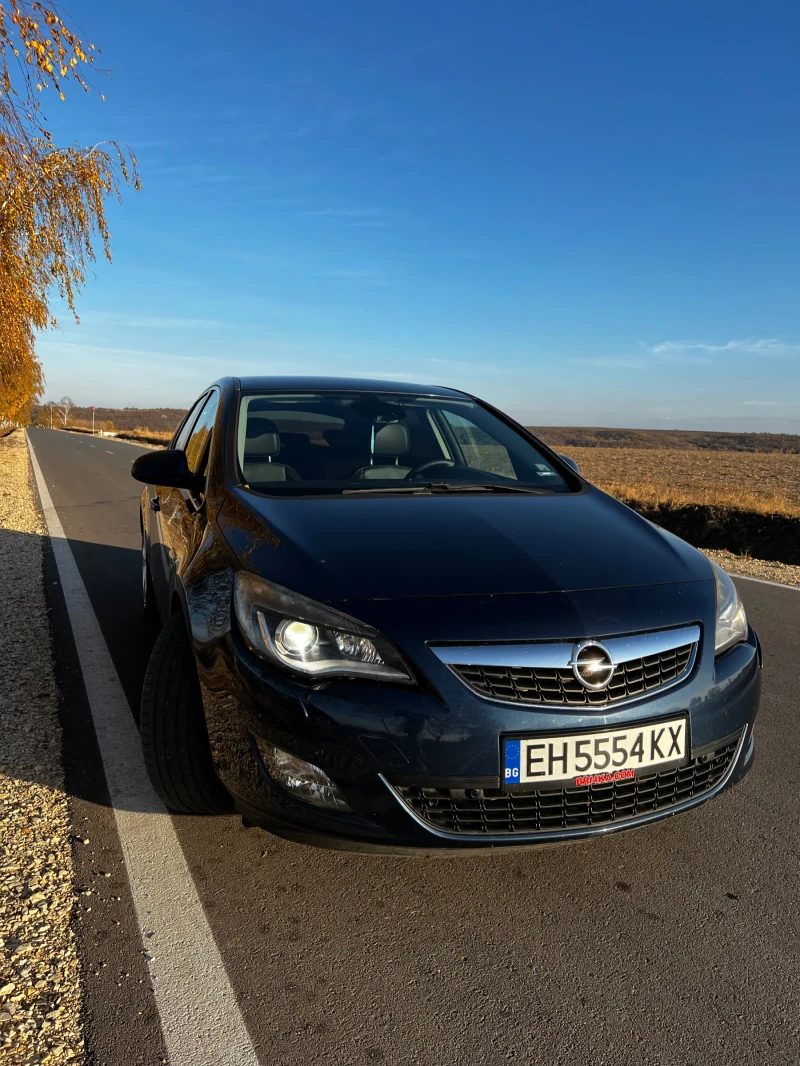 Opel Astra J COSMO, снимка 2 - Автомобили и джипове - 48938231