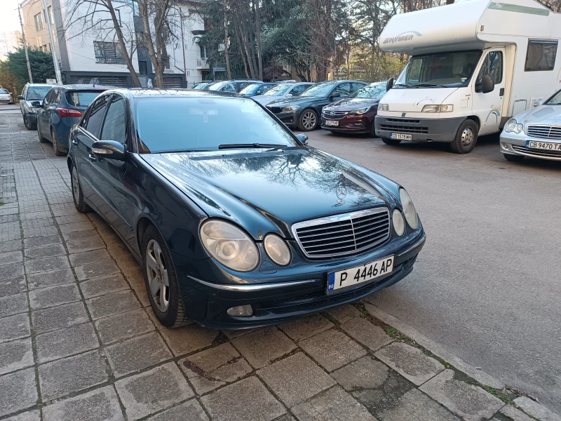 Mercedes-Benz E 320 CDI, снимка 2 - Автомобили и джипове - 52246023