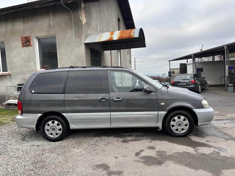 Kia Carnival, снимка 5 - Автомобили и джипове - 52771873