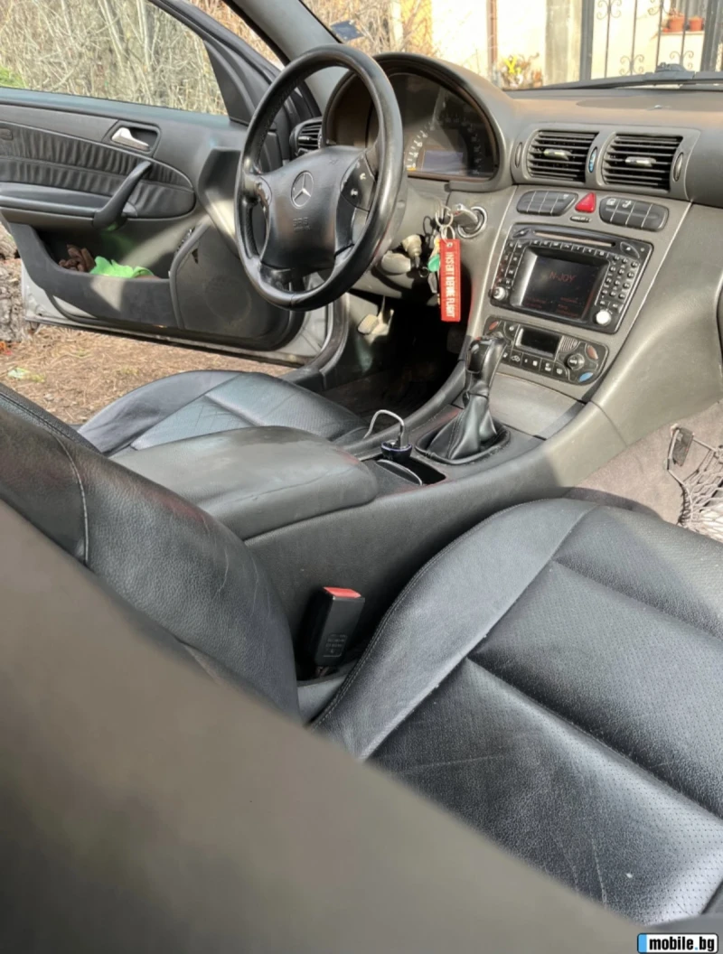 Mercedes-Benz C 220 2.2 143, снимка 9 - Автомобили и джипове - 52891412