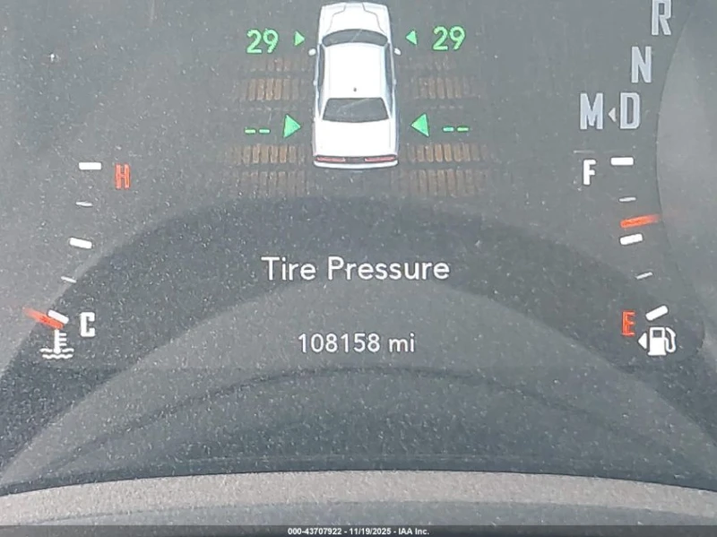 Dodge Challenger 3.6L V-6 DOHC, VVT, 305HP Rear Wheel Drive, снимка 7 - Автомобили и джипове - 53282435