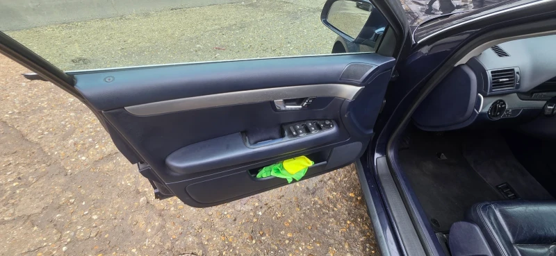 Audi A4 1.8Т quattro , снимка 8 - Автомобили и джипове - 53401598