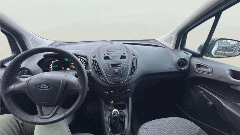 Ford Courier 1.5 TDCi, снимка 10 - Автомобили и джипове - 53515262