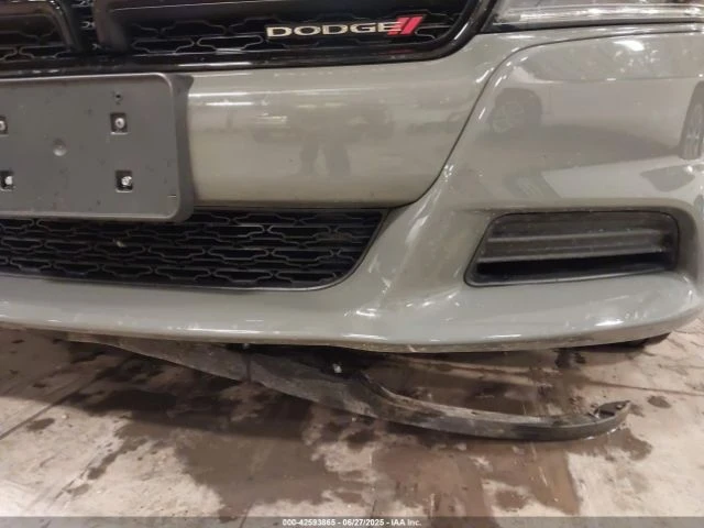 Dodge Charger SXT RWD - изображение 6
