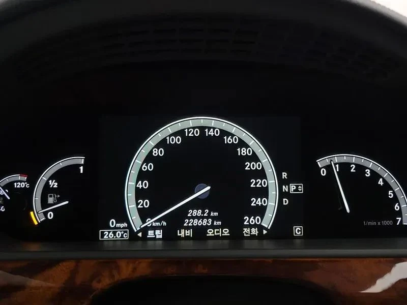 Mercedes-Benz S 500, снимка 8 - Автомобили и джипове - 56690340