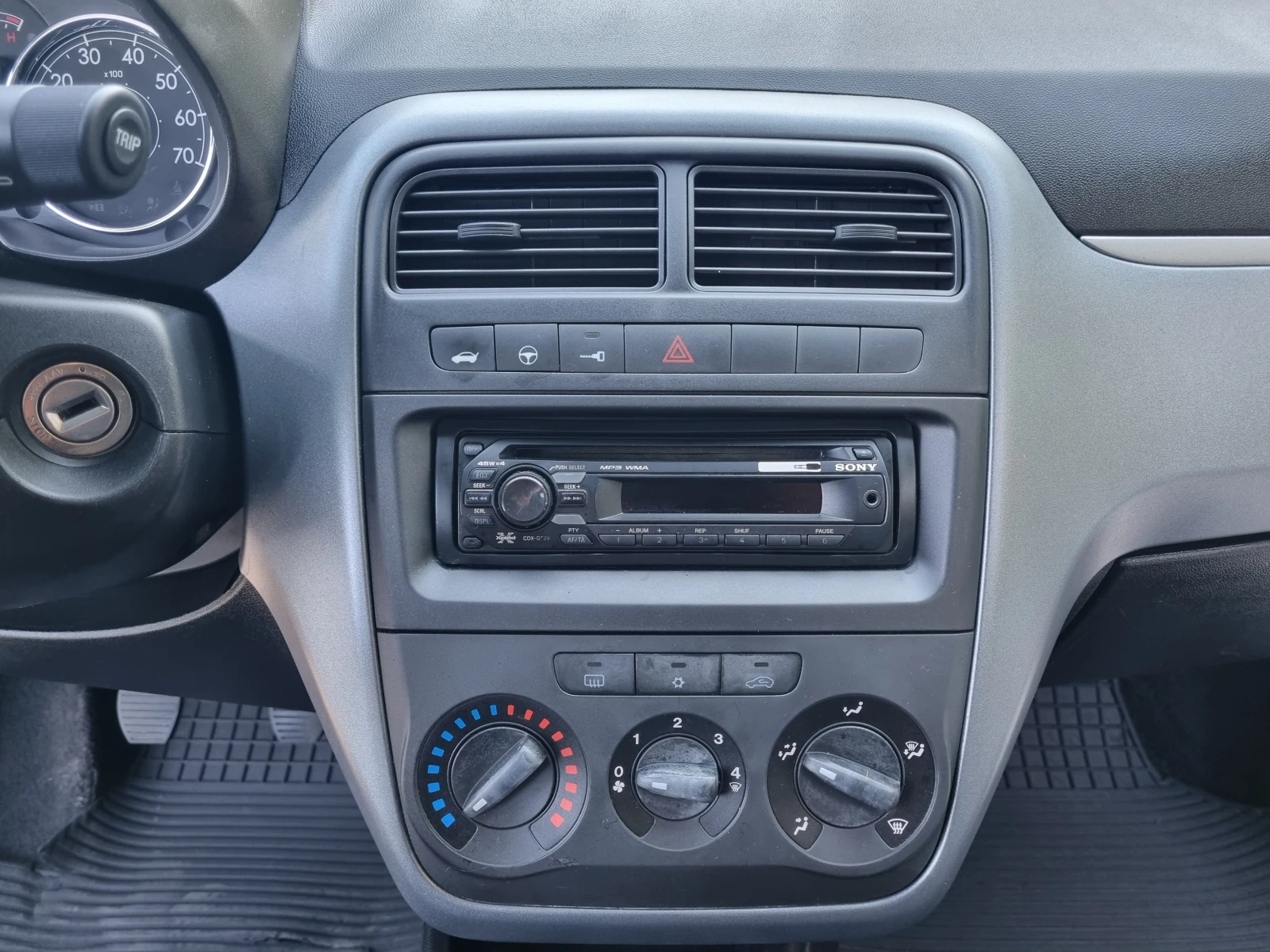 Fiat Punto 1.2  65 | Mobile.bg   15